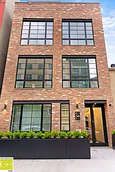 832 Monroe Street in Stuyvesant Heights