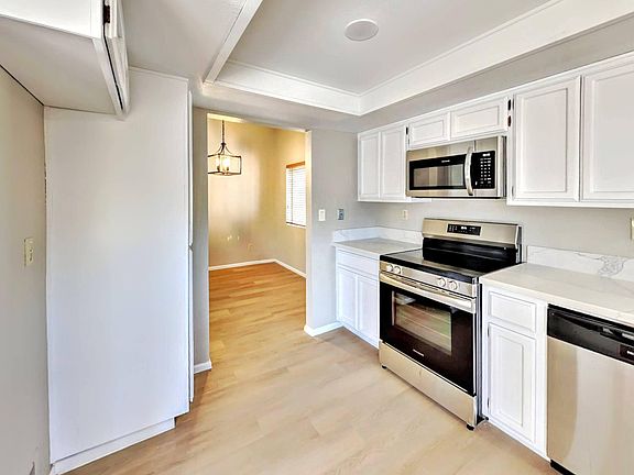 5th image of 10309 N 65TH Drive