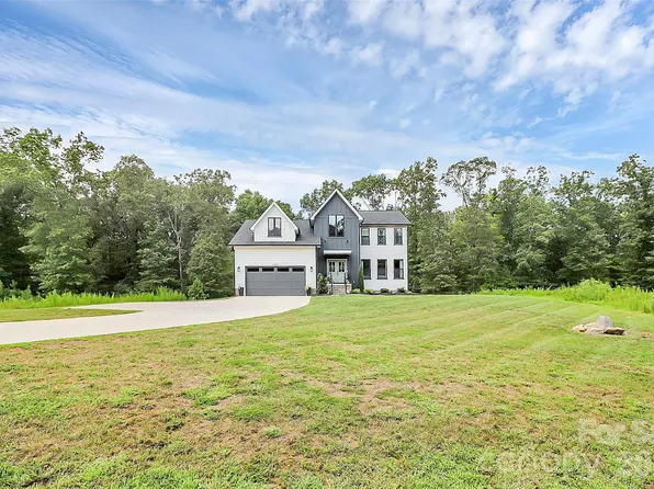 12093 Coyle Rd, Stanfield, NC 28163