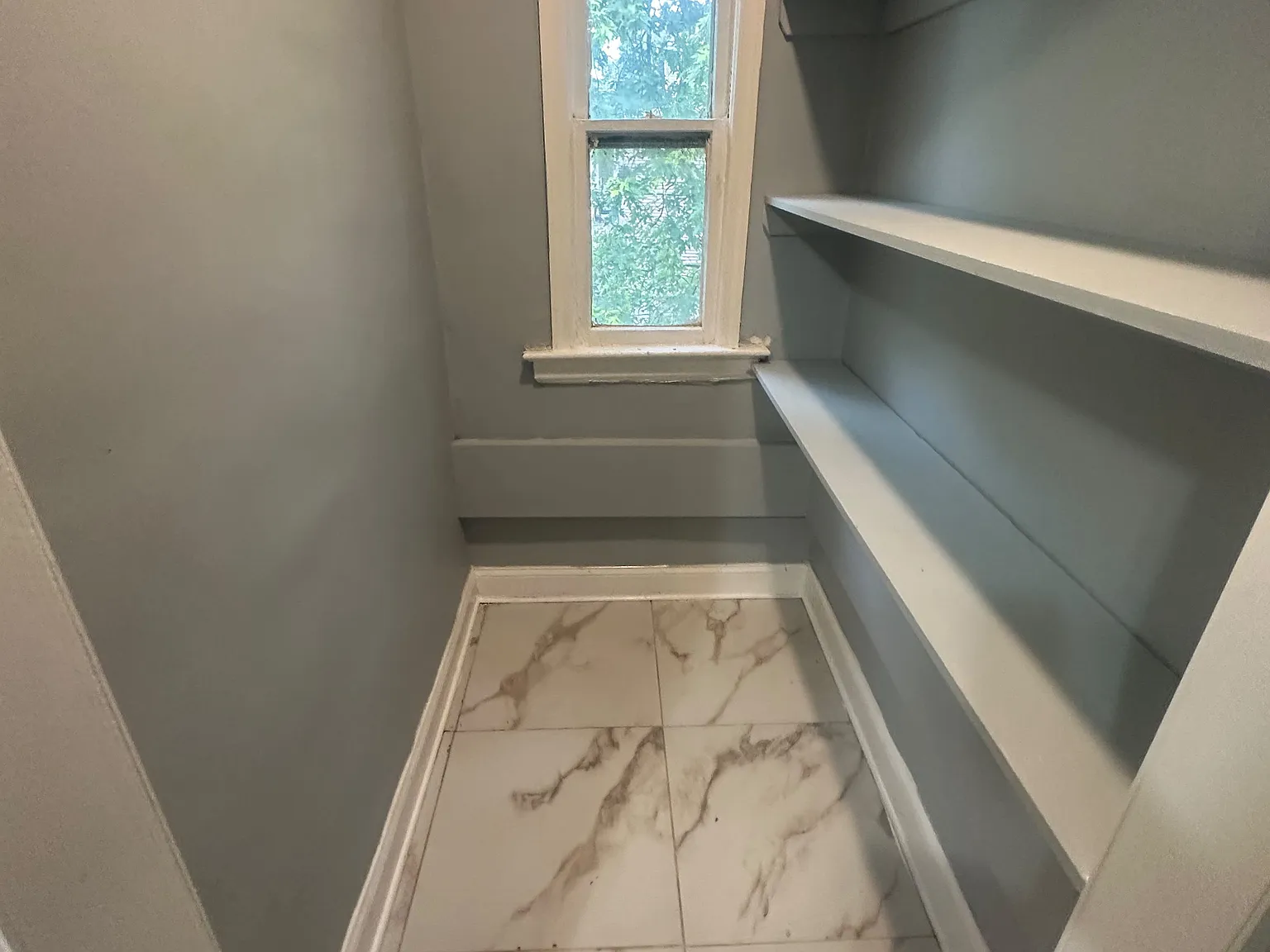 3 bed, $2,300 — Photo 4