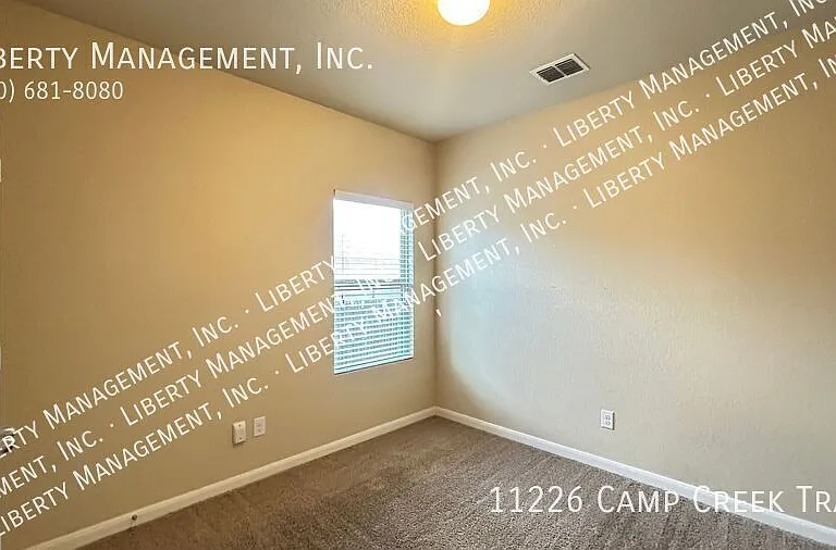 11226 Camp Creek Trl — Photo 13