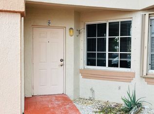 8360 NW 10th St #9C, Hollywood, FL 33024