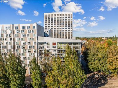 533 NE Holladay St APT 605, Portland, OR, 97232