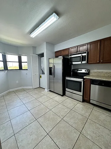 22541 SW 88th Pl #2046 Photo 1