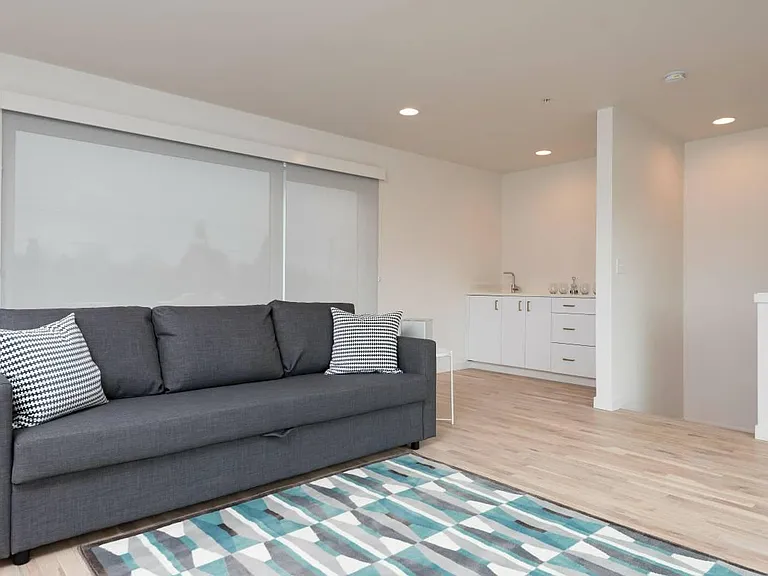 1520 N Blandena St — Photo 12