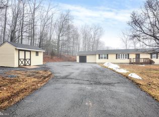 25 Timber Ridge Rd, Morgantown, PA 19543