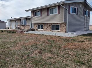 22870 E 1800th St, Prairie City, IL 61470