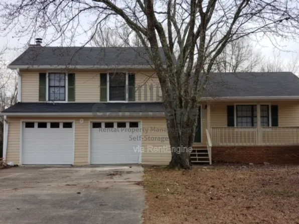 65 Stokes Dr, Stockbridge, GA 30281