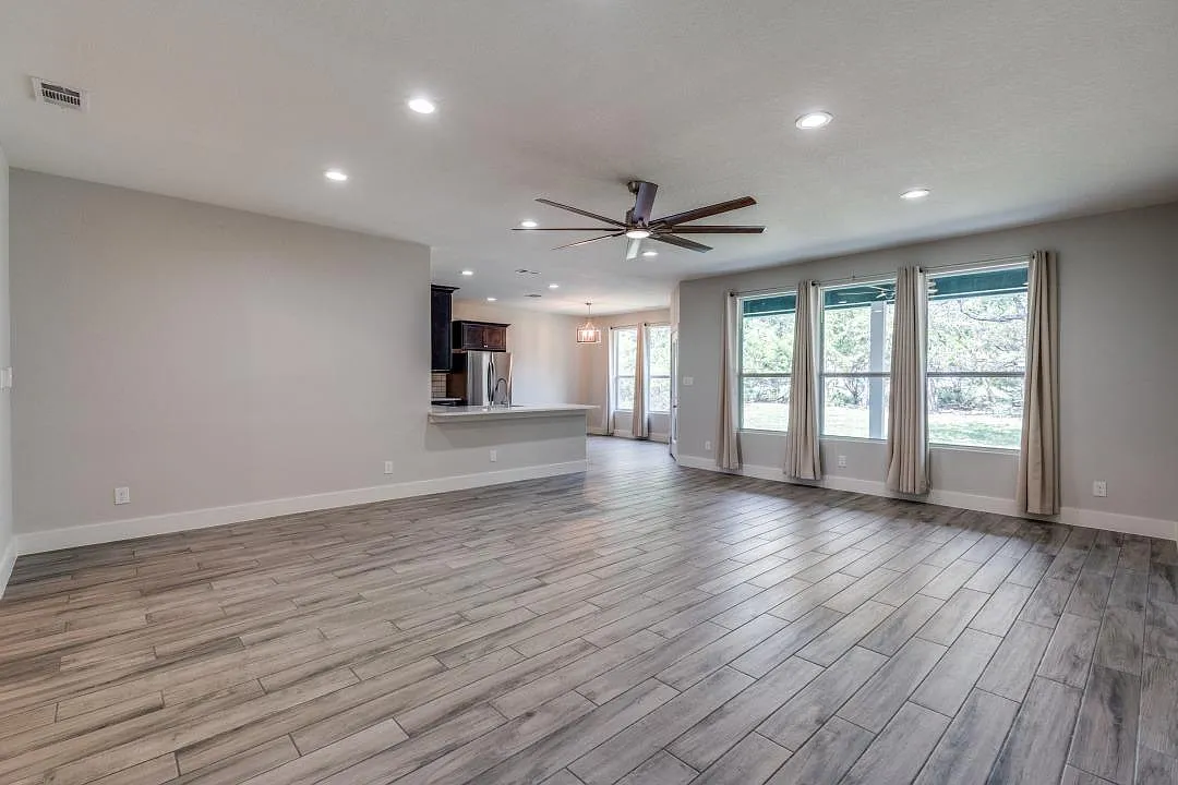 3 bed, 2.0 bath, 1773 sqft, $2,250 — Photo 4