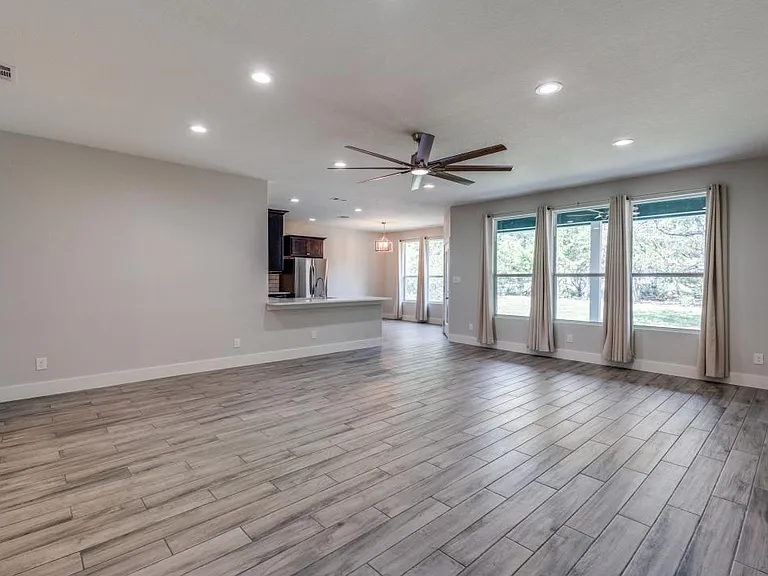 1848 Tanglewood Trl — Photo 4
