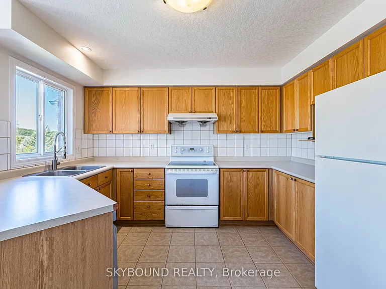 735 Karlsfeld Rd — Photo 19
