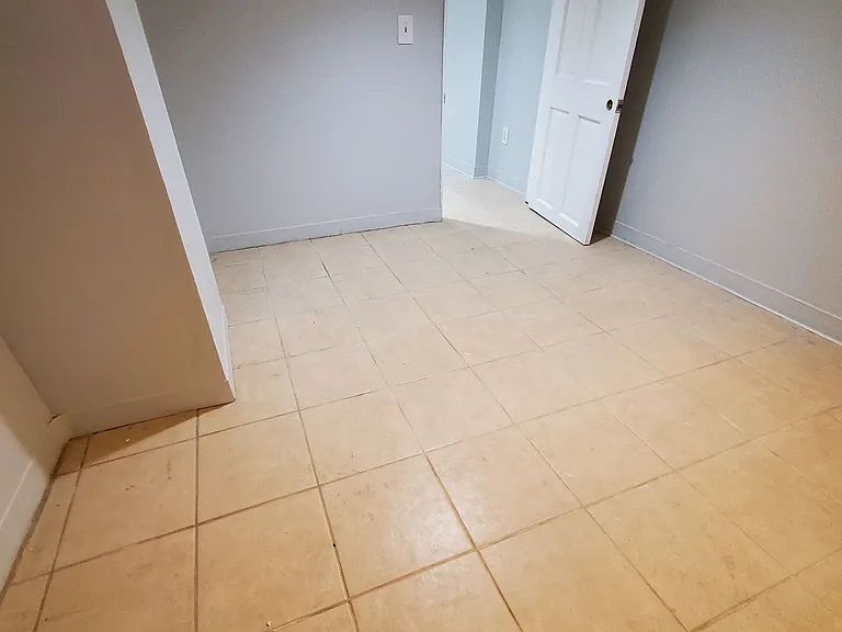 528 6th Ave #1R — Photo 14