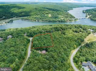 37 Deep Creek Highlands Rd, Mc Henry, MD 21541
