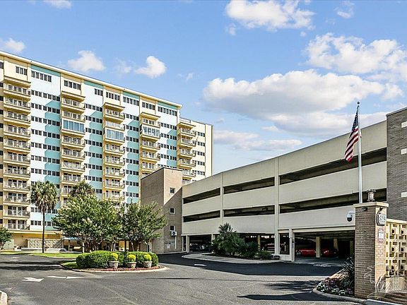 4th image of 825 Bayshore Dr APT 203