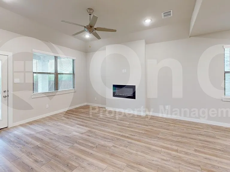 1323 Great Sand Dune St — Photo 6
