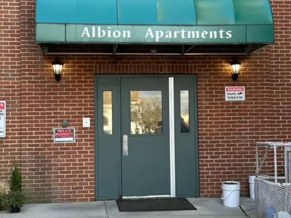 1 E Main St #9, Westminster, MD 21157