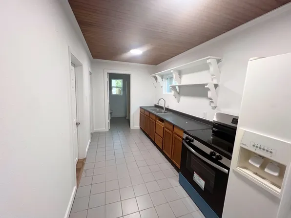 620-622 N Austin St, Denton, TX