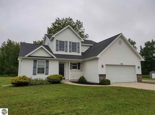 4834 S Carter Rd, Auburn, MI 48611