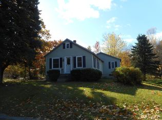 8 Washington St, Lincoln, ME 04457