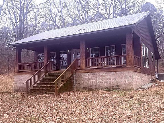 2nd image of 1212 County Road 4100