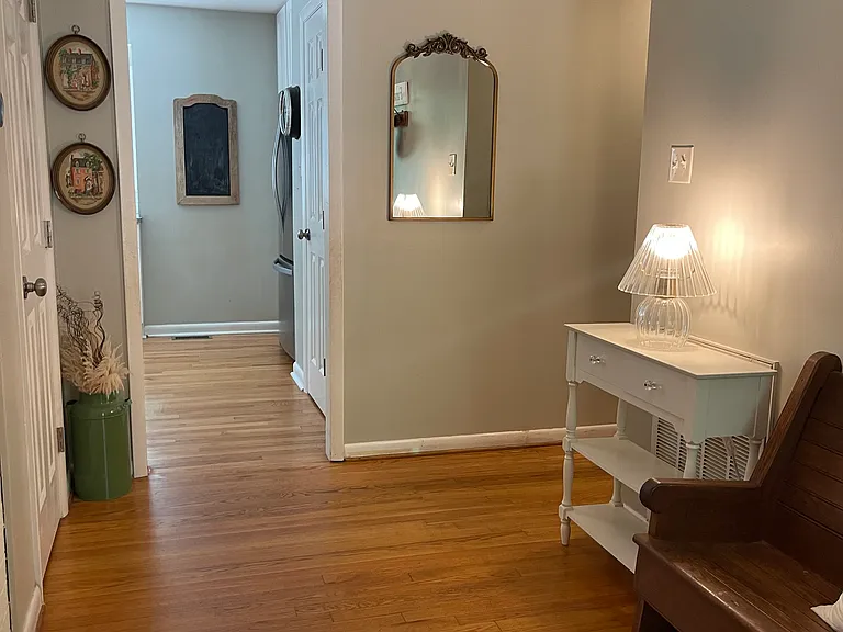 Foyer / Showing Entrance to Kitchen and Hallway to Bedrooms
