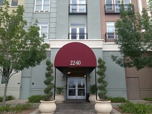 1st image of 2240 Village Walk Dr Unit 2212