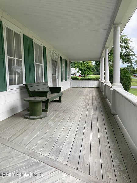 5th image of 3 Warner Hill Road