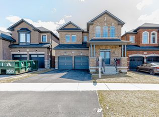 45 Carondale Sq, East Gwillimbury, ON L9N0X5