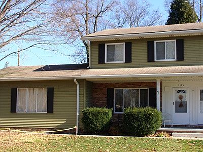 4193 Forest Heights
