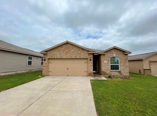 408 Farmer Ln, Jarrell, TX 76537