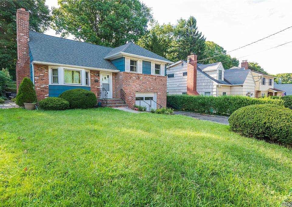 1st image of 108 Singworth St