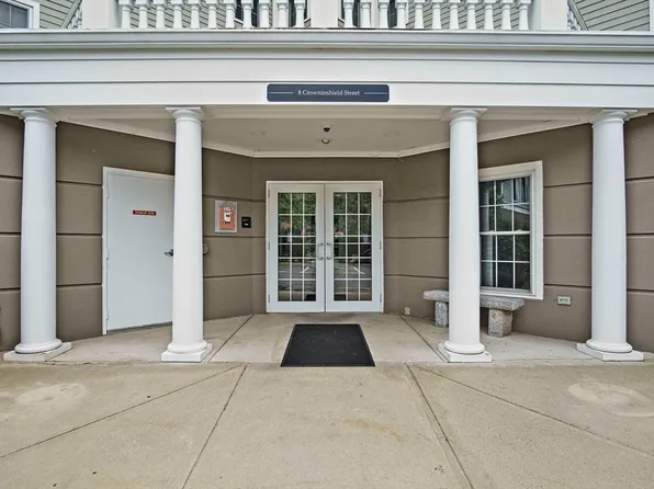 8 Crowninshield St Unit 314, Peabody, MA 01960