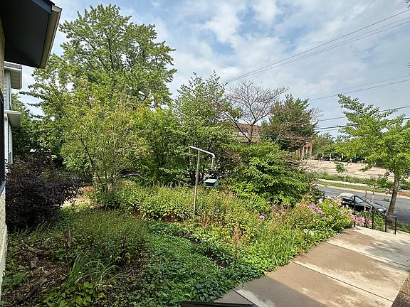 3rd image of 2815 W 44th St #2