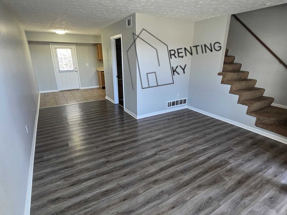 1st image of 1639 Foxhaven Dr APT 7