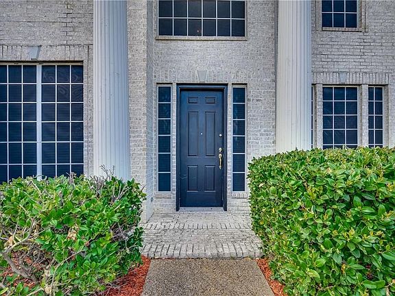 3rd image of 4205 Lauren Ln