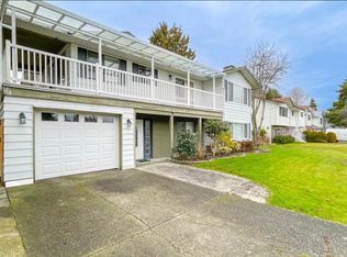 7371 Woolridge Ct #1A, Richmond, BC V7C4H2