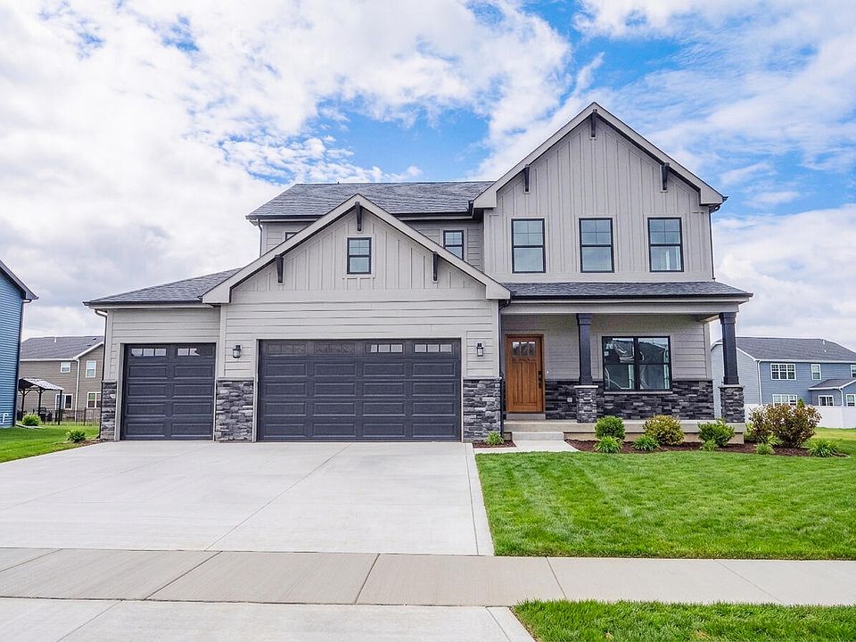 1st image of 9865 Beacon Pointe Ln