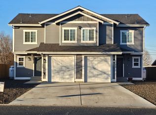 408-410 E 4th St, Warden, WA 98857