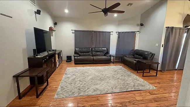 10370 S Fairway Dr — Photo 3