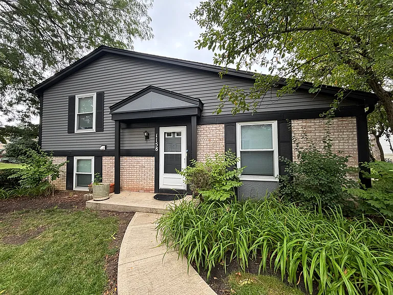 1158 Inverrary Ln — Photo 1