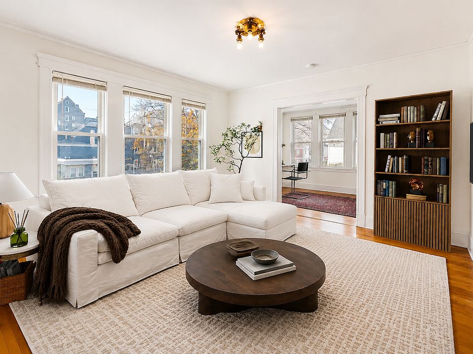 1st image of 10 Mapleton St #2