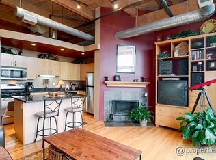 2210 W Wabansia Ave APT 303, Chicago, IL 60647