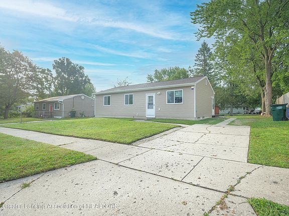 2nd image of 1407 Mark Twain Dr