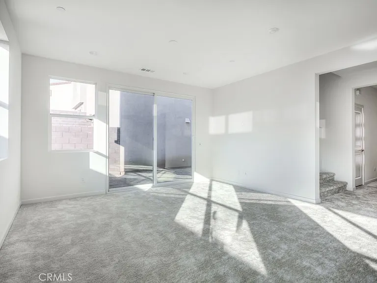 15812 Caterpillar Dr — Photo 6