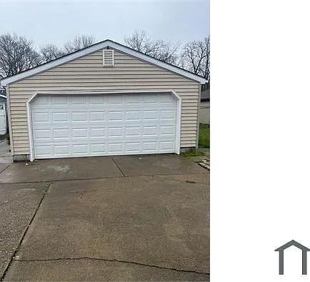 3 bed, 1032 sqft, $1,000 — Photo 3