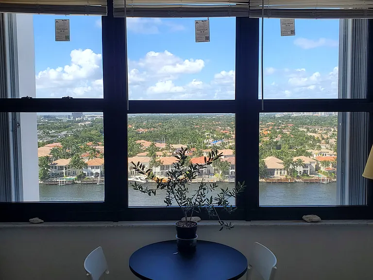 2401 S Ocean Dr #1405 — Photo 2