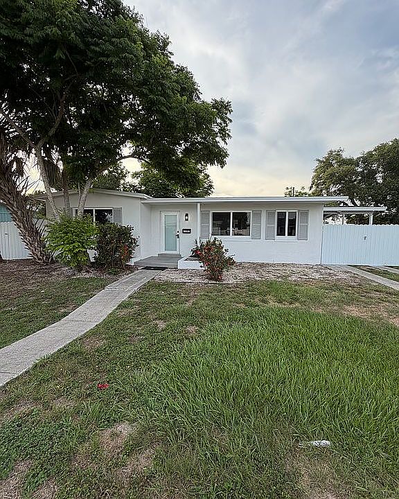1st image of 22202 Belinda Ave
