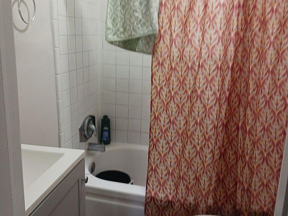 4th image of 1419 BRADY Street #1-2