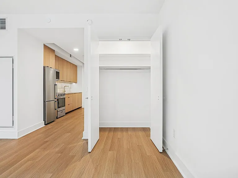 499 President St #518 — Photo 7