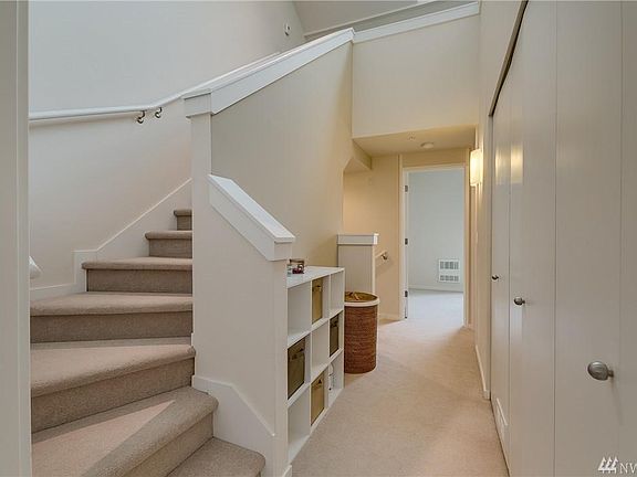 4th image of 15212 NE 81st Way Unit 105